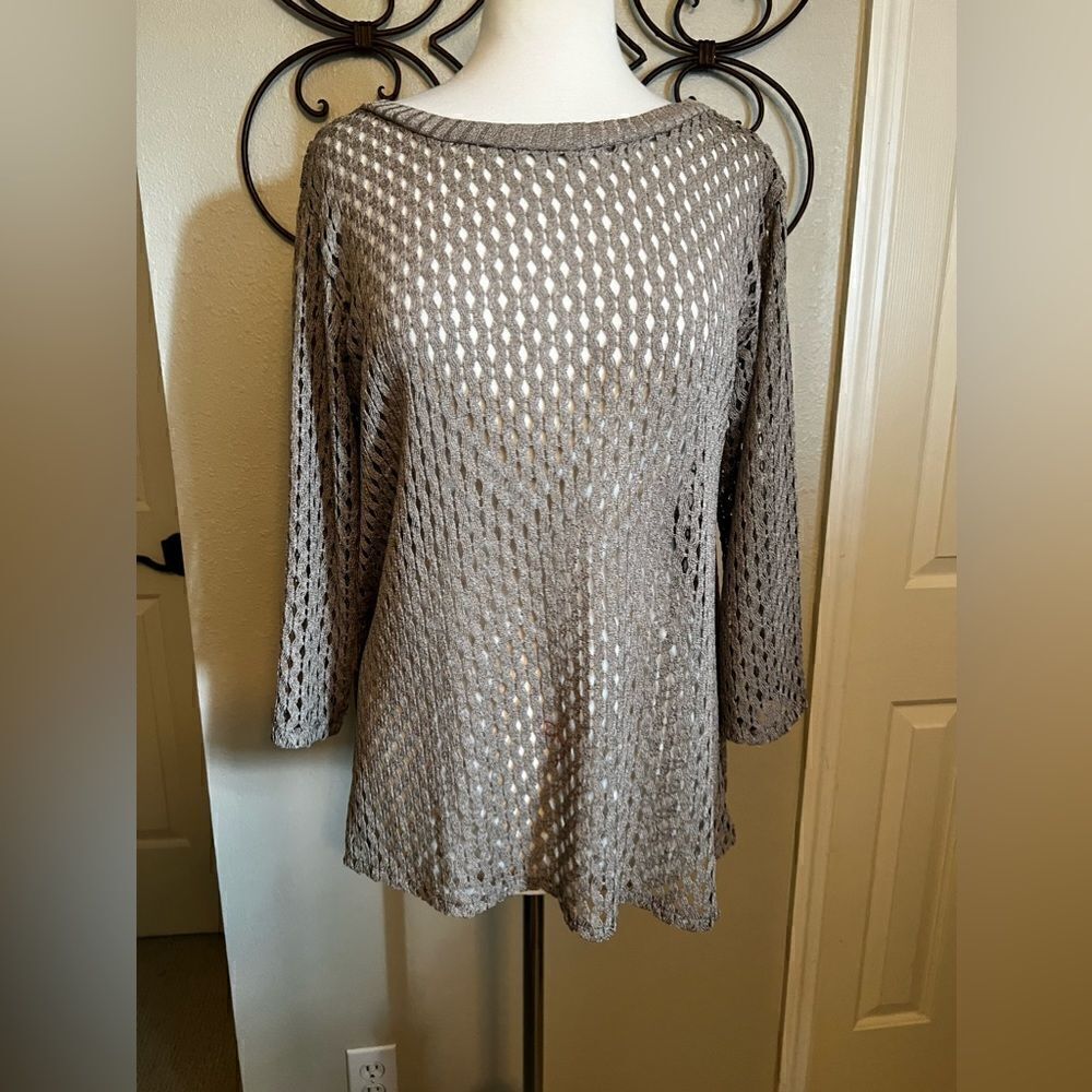 Alexis Open knit sweater size Large - Picture 2 of 7